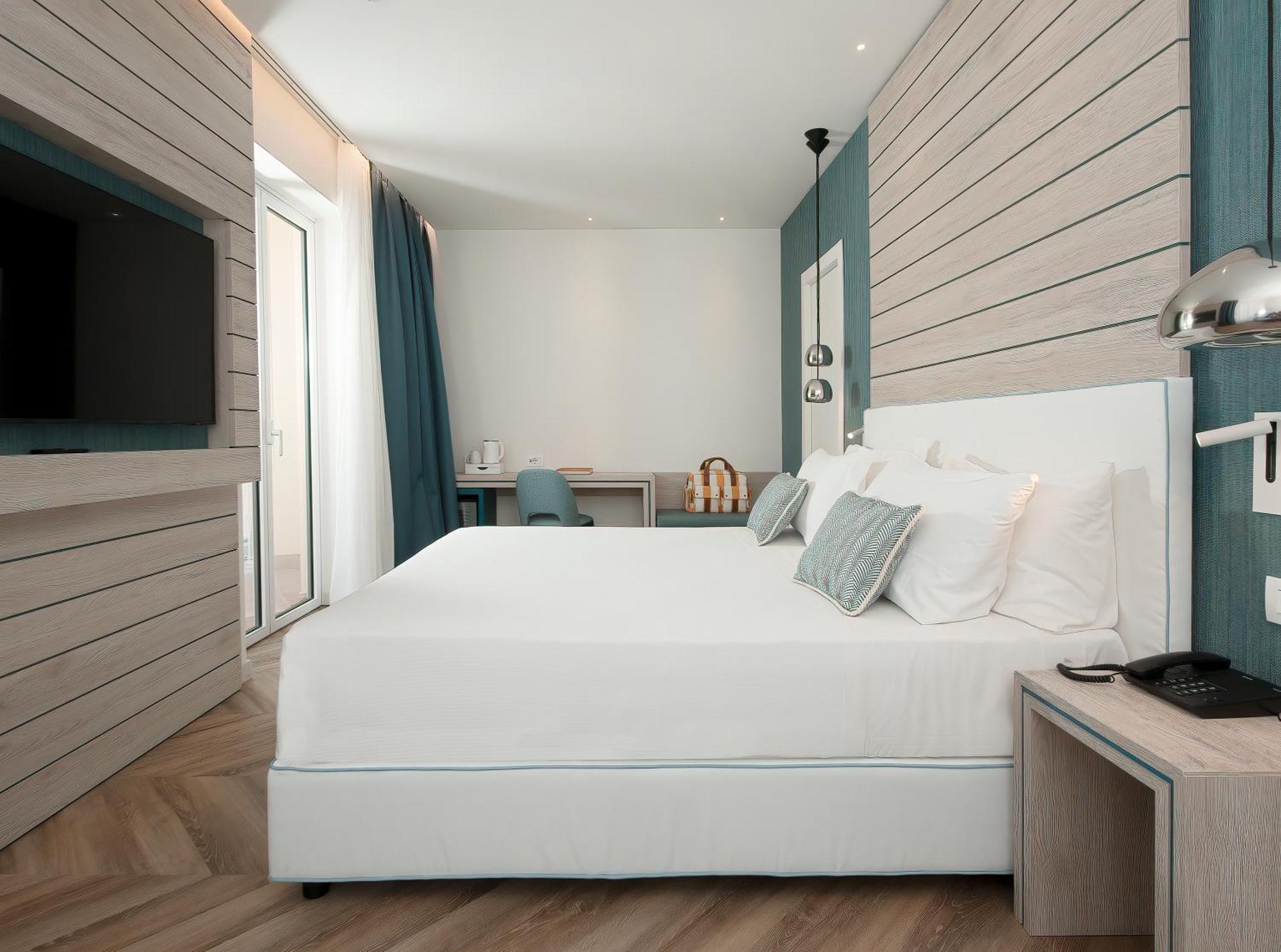 Double or Twin Room City View