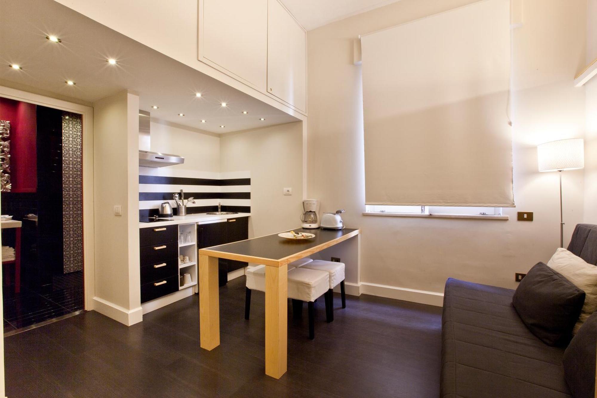 One-Bedroom Apartment