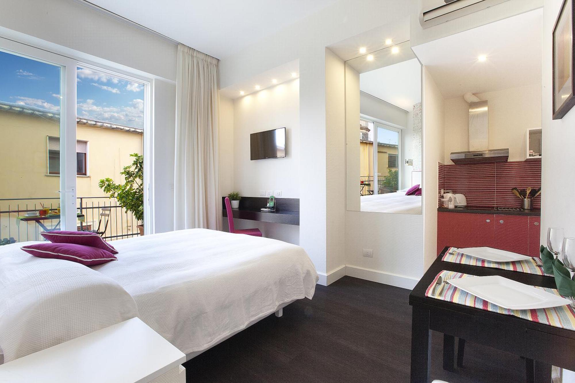 Deluxe Studio Balcony