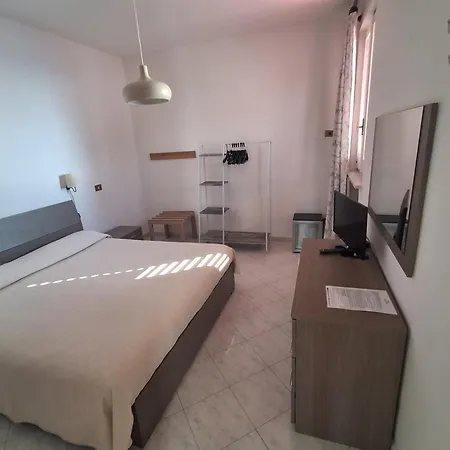 Hotel Dania-2