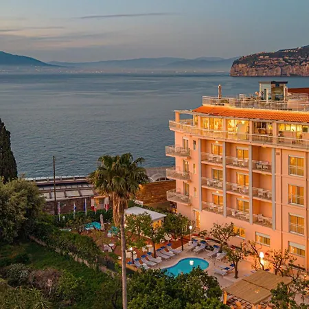 Boutique Hotel Regina-3